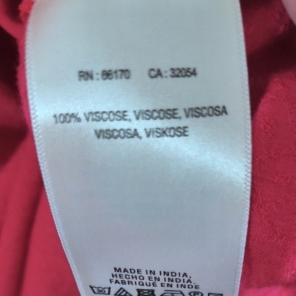 Maeve Red 3/4 Sleeve Pleated Tunic - Picture 4 of 6